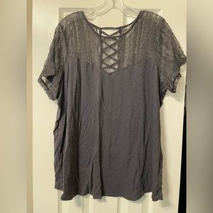 Torrid grey short sleeve with lace